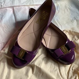Purple patten leather flats